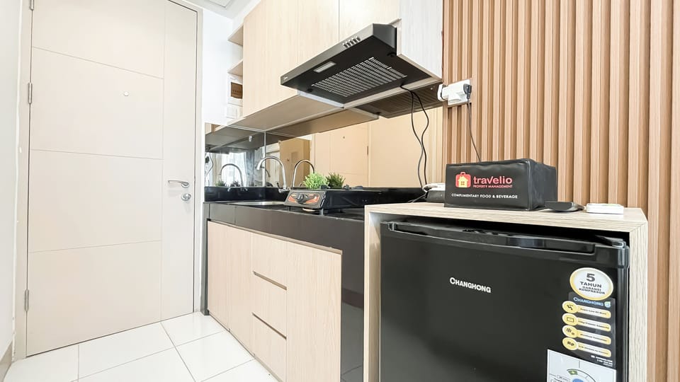 Studio | Private kitchen | Fridge, stovetop