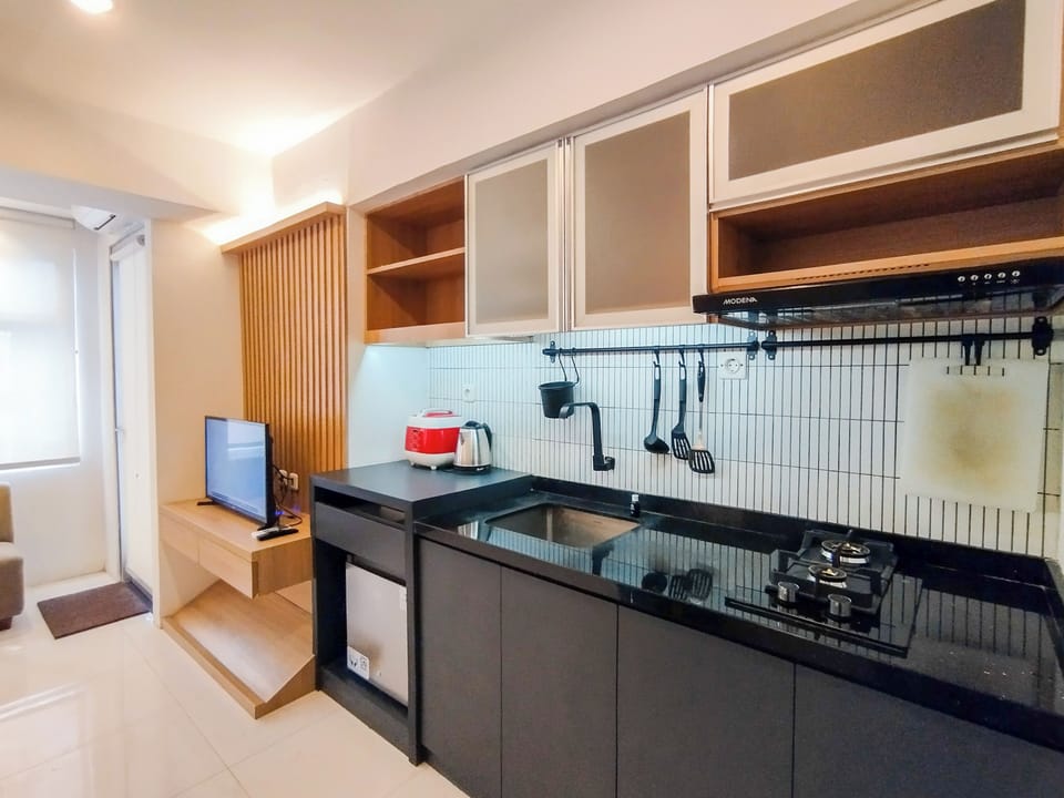 Studio | Private kitchen | Mini-fridge, stovetop, electric kettle, rice cooker