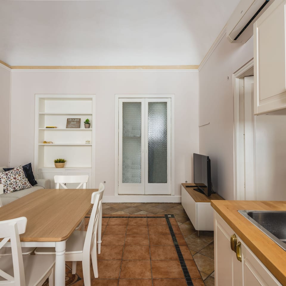 House | 1 bedroom