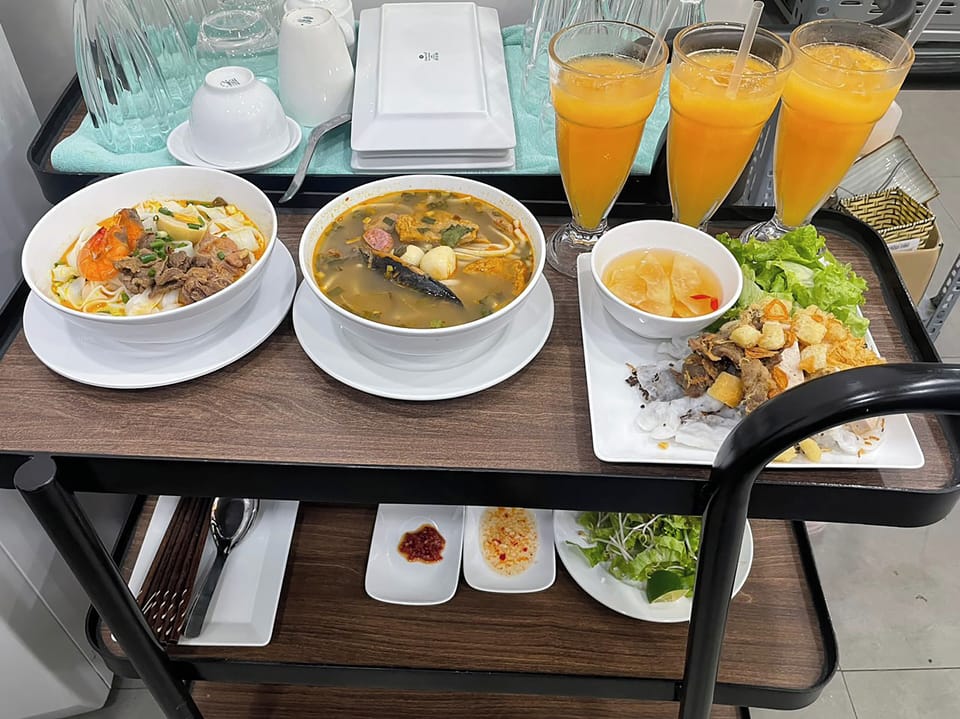 Breakfast meal