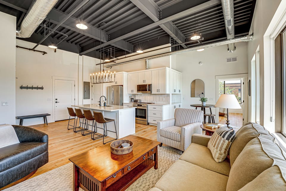 Apartment (2 Bedrooms) | Front of property