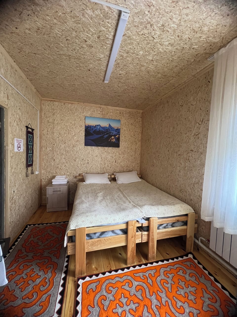 Comfort Double or Twin Room, Mountain View | Laptop workspace, iron/ironing board, free WiFi