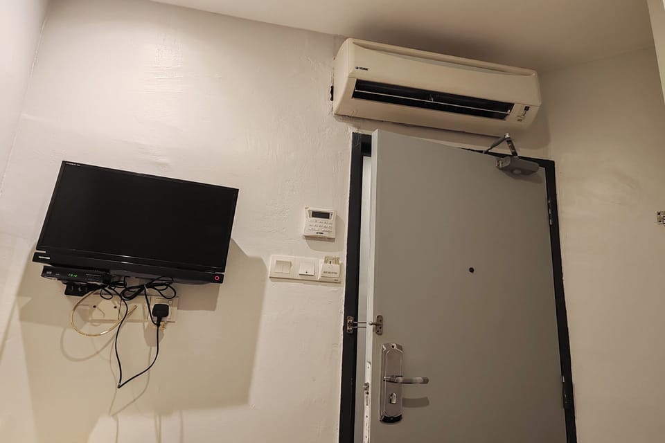 Single Room | Desk, free WiFi