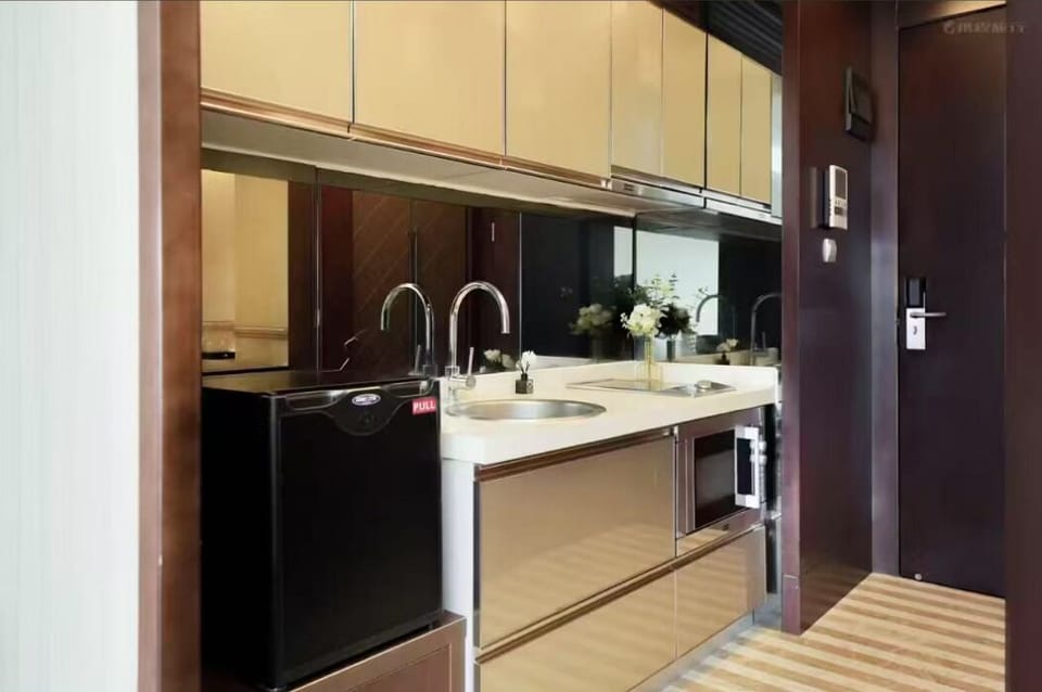 Shared fridge, microwave, eco-friendly cleaning products, freezer