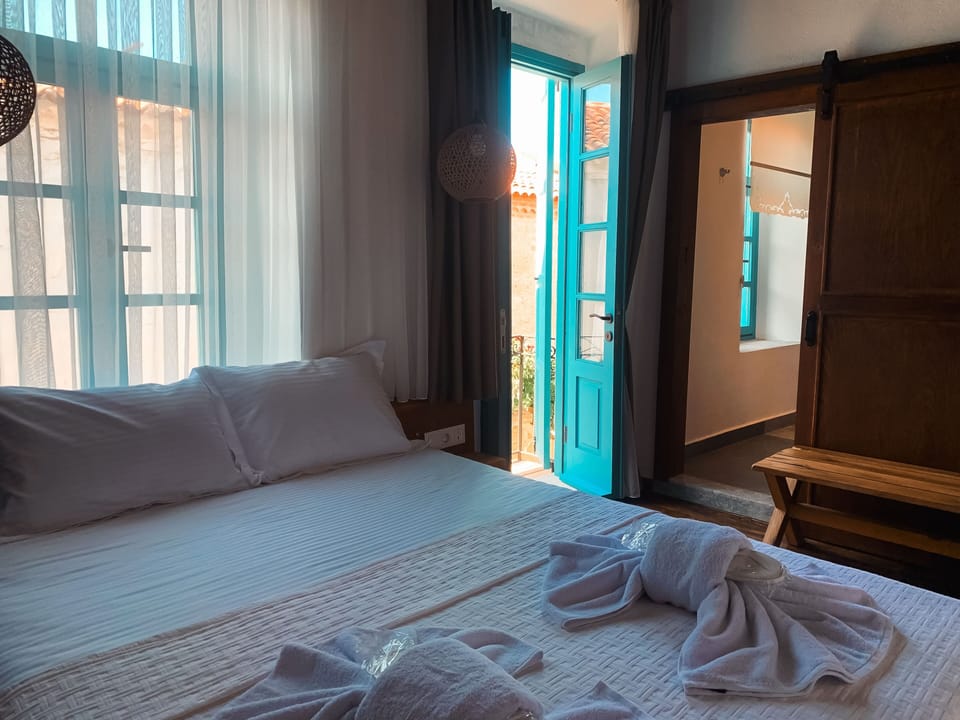 Exclusive Room, City View (Sofia) | Egyptian cotton sheets, premium bedding, minibar, soundproofing