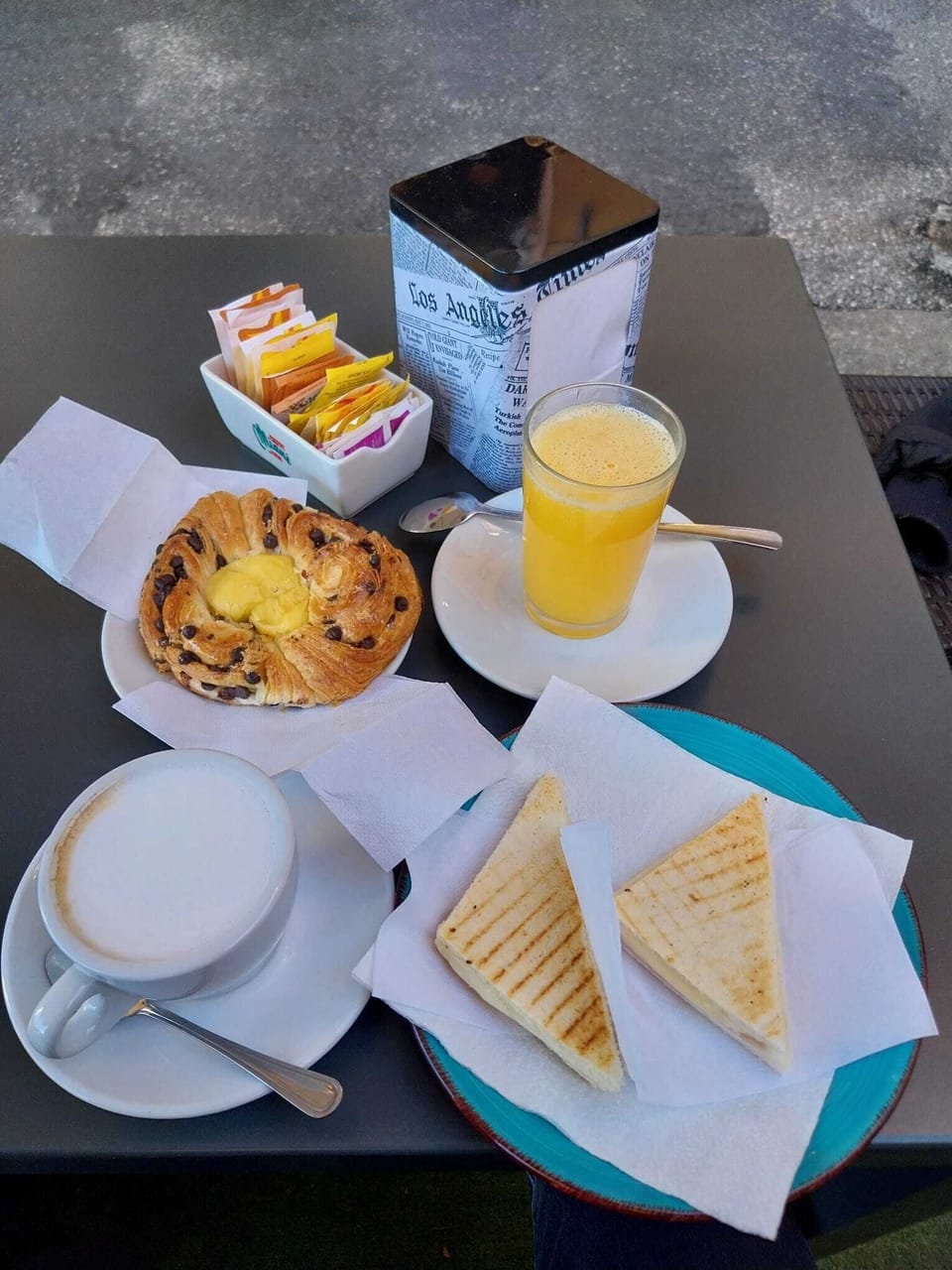 Daily local cuisine breakfast for a fee