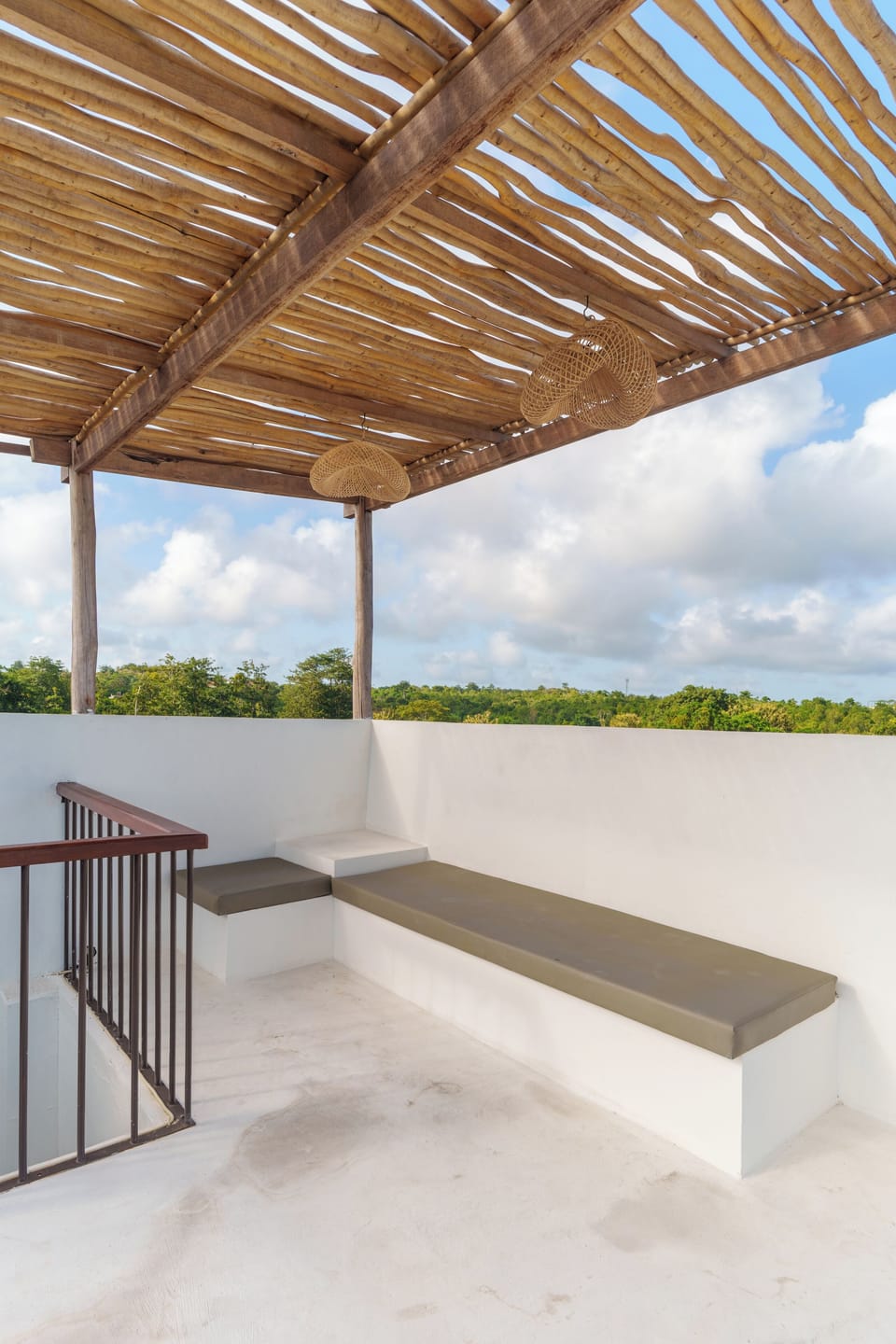 Exclusive Villa | Balcony
