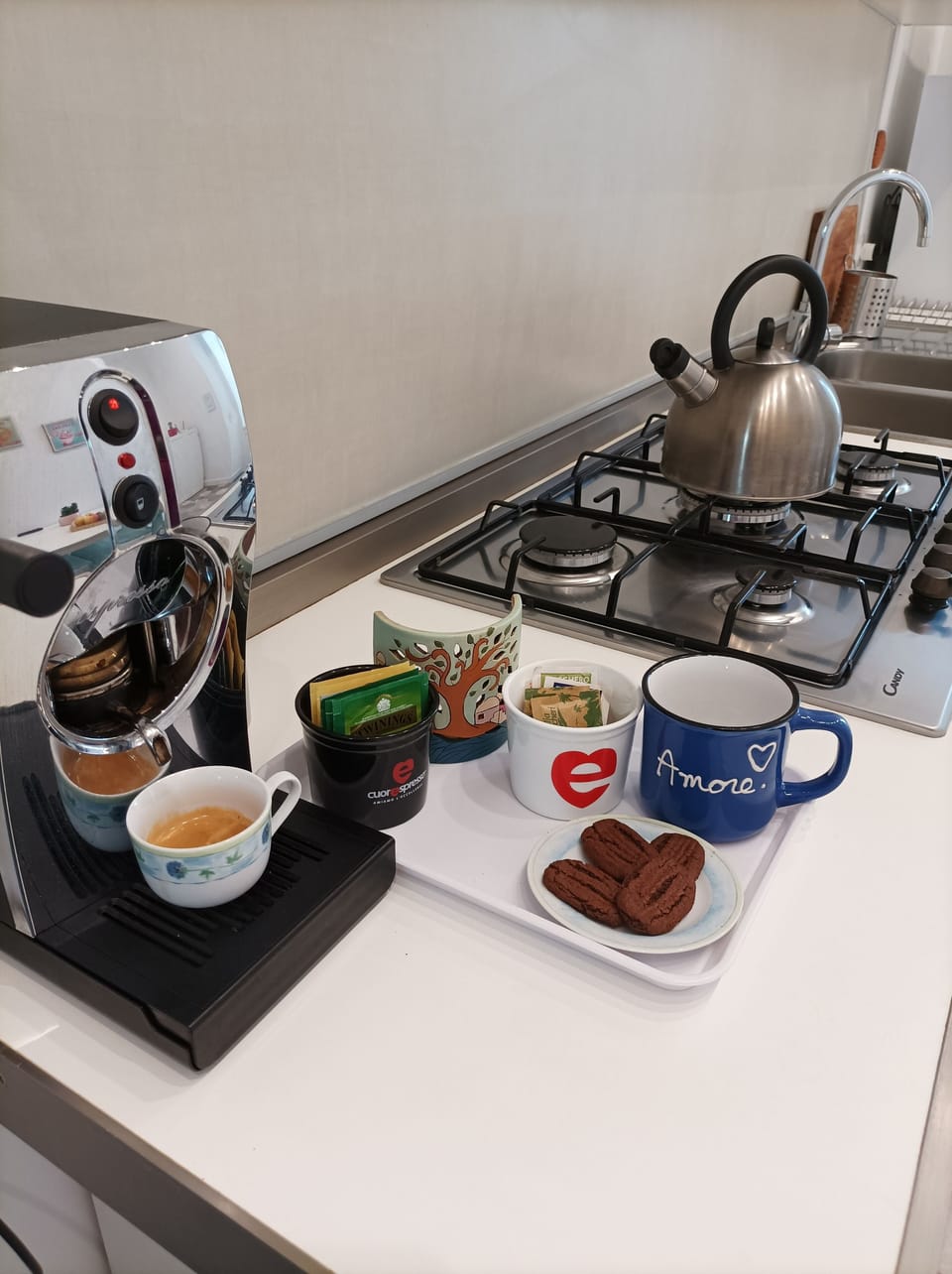 House, 1 Bedroom, Balcony | Private kitchen