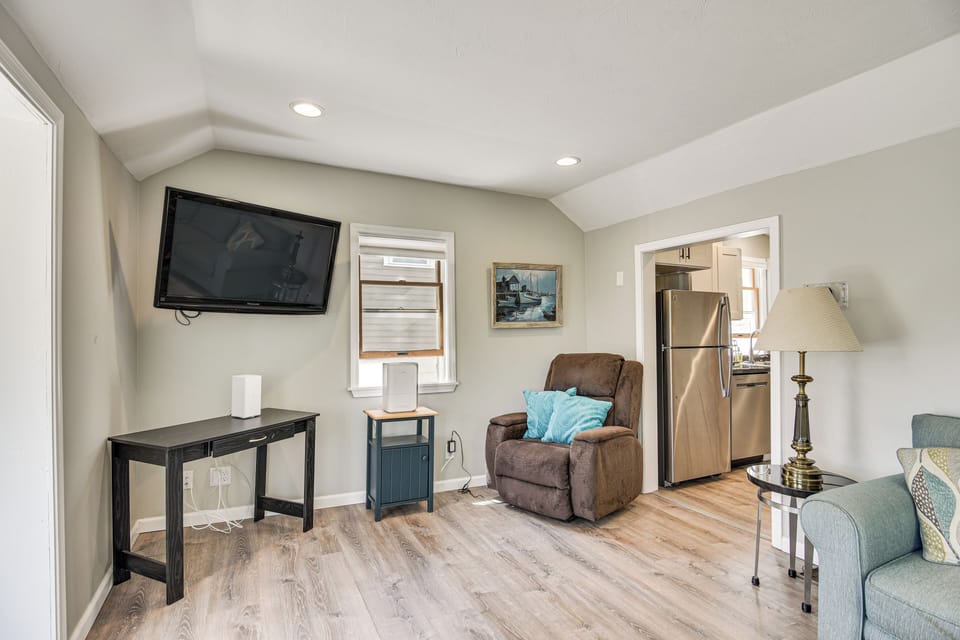 Cottage (2 Bedrooms) | Interior