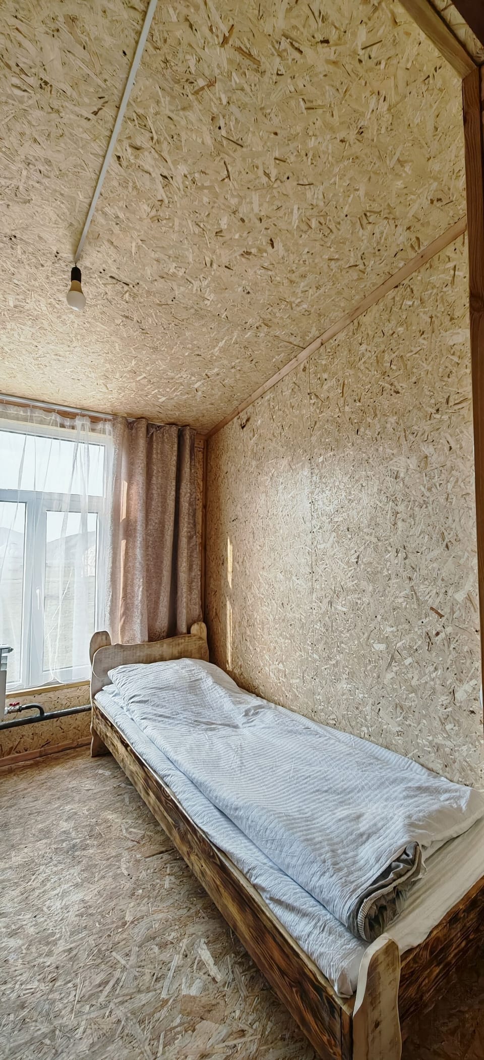 Traditional Shared Dormitory, Mountain View | Desk
