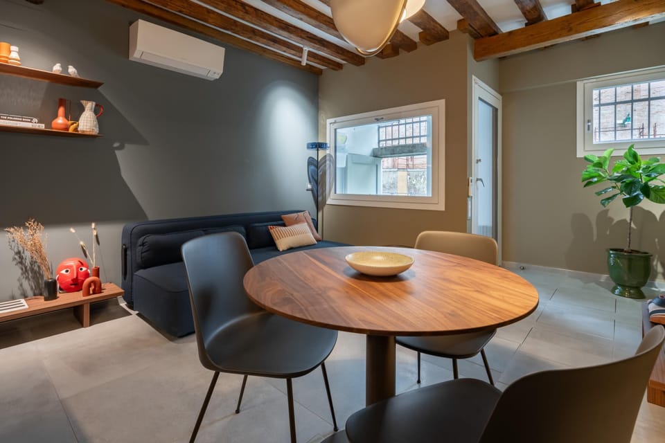 House | 1 bedroom