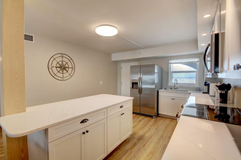 Condo, 2 Bedrooms | Private kitchen | Coffee/tea maker, fridge, oven, stovetop