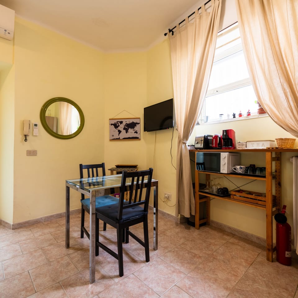 House | 1 bedroom