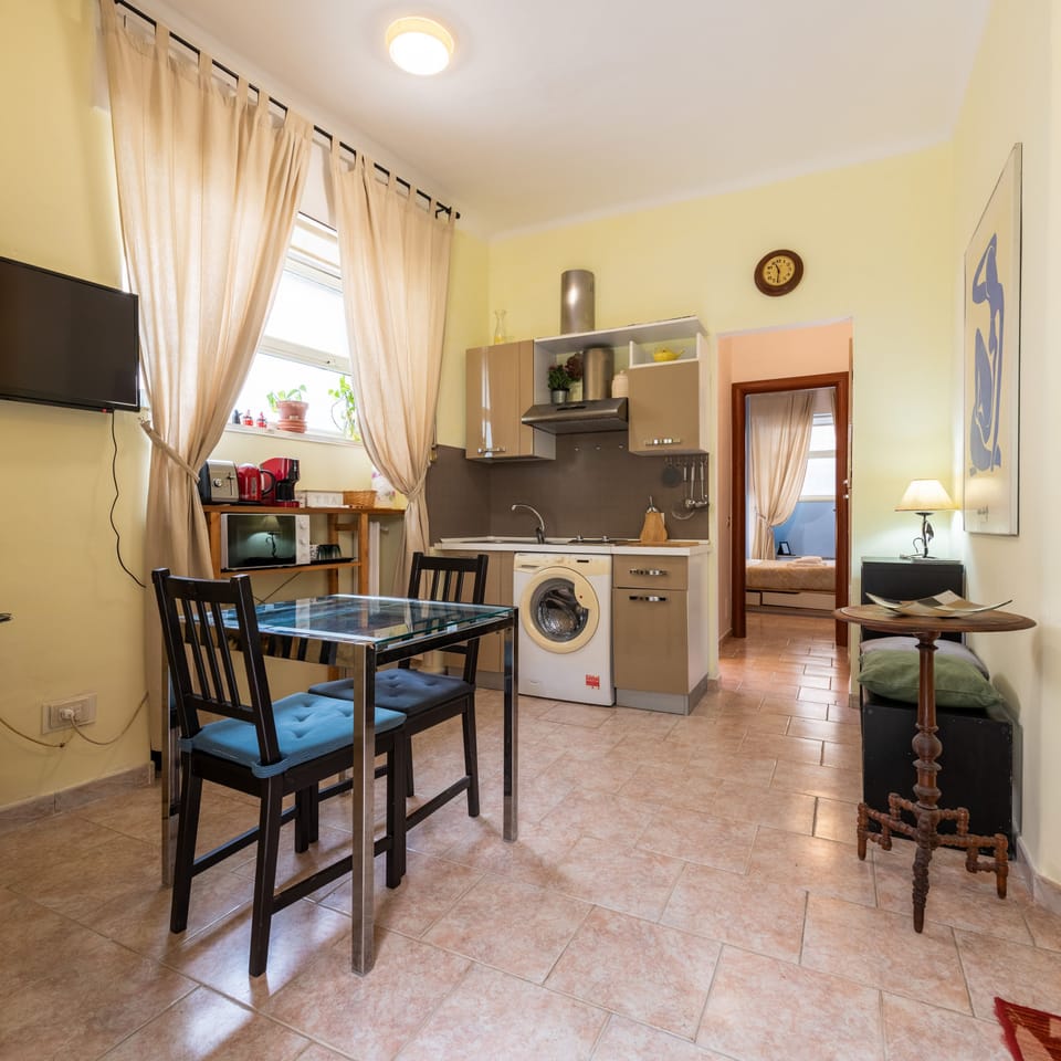 House | 1 bedroom