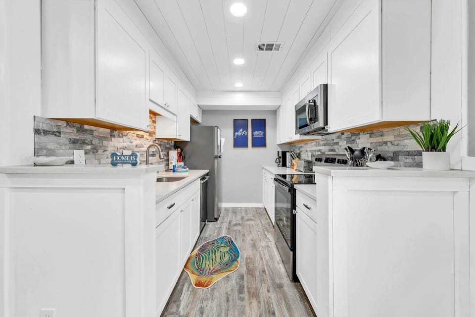 Condo, Multiple Beds (Southbay by the Gulf 72) | Private kitchen | Oven, toaster