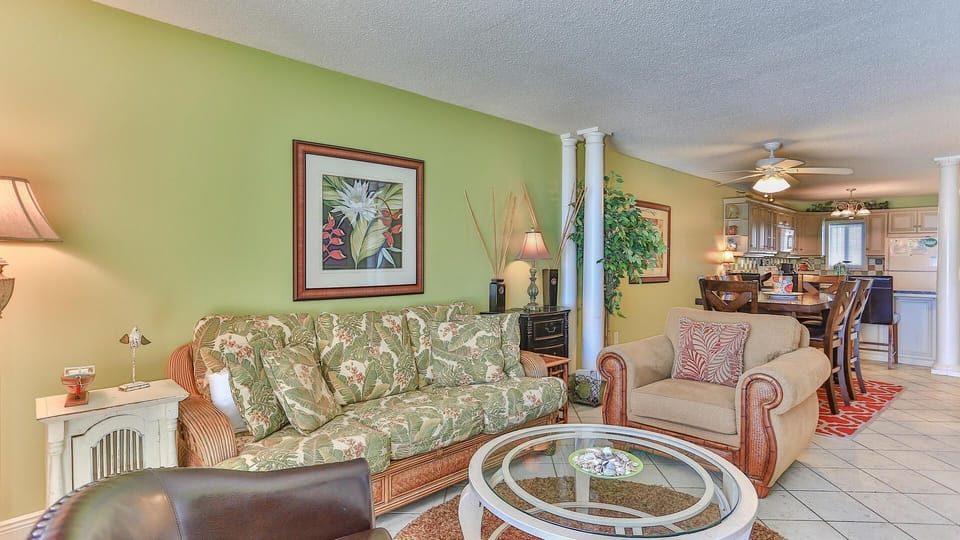 Condo, Multiple Beds, Ocean View (Destin on the Gulf 706) | Living area