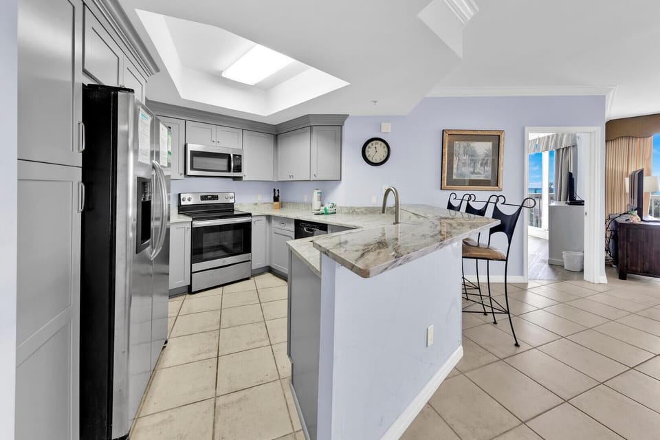 Condo, Multiple Beds, Ocean View (St. Maarten 402 at Silver Shells) | Private kitchen | Oven, toaster