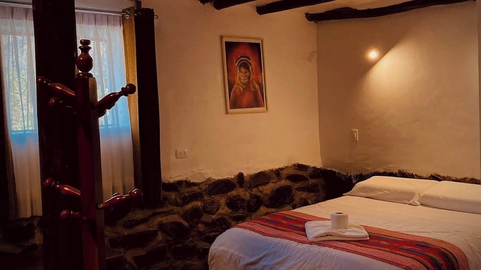 WiFi (free), bed sheets