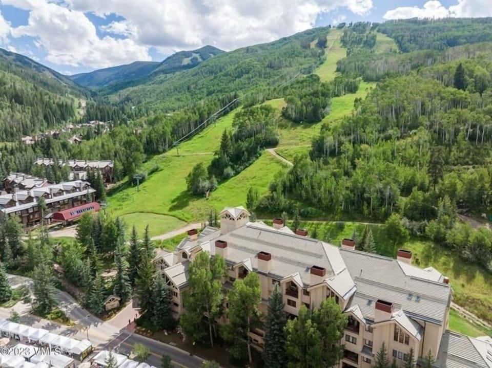 Condo, 4 Bedrooms | Exterior