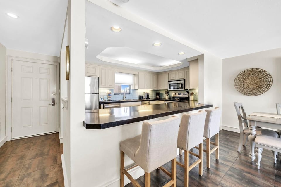 Condo, Multiple Beds (Aegean 211) | Dining