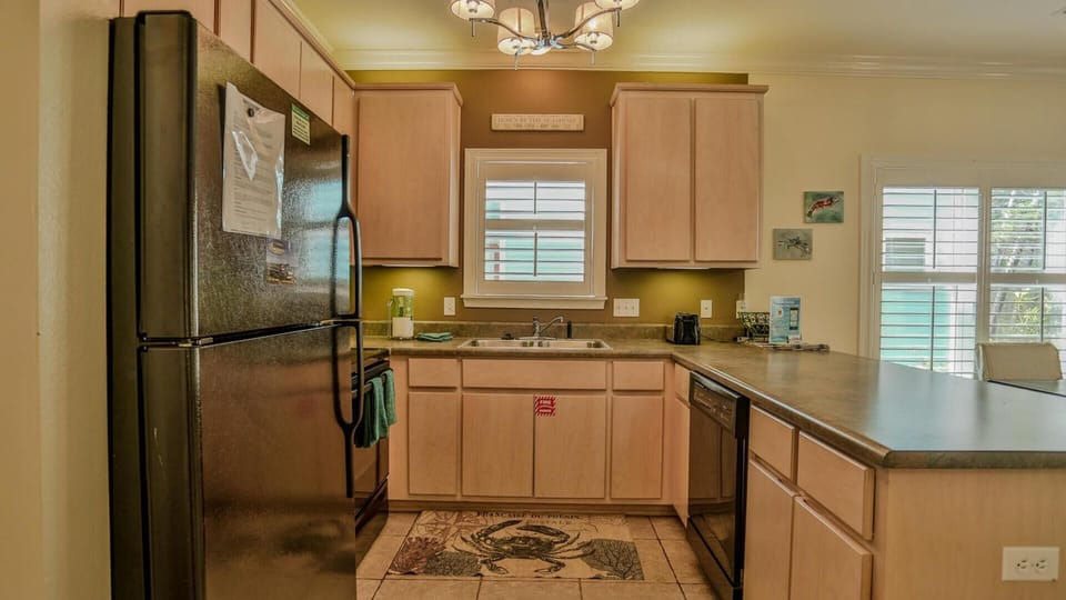 House, Multiple Beds (Robbins' Nest) | Private kitchen | Toaster