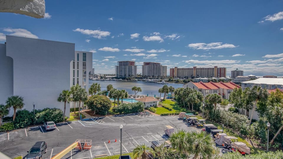 Condo, Multiple Beds, Bay View (Dolphin Point 502B) | Parking | Self parking