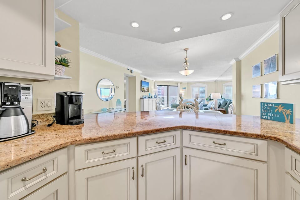 Condo, Multiple Beds, Beach View (Inlet Reef 215) | Interior