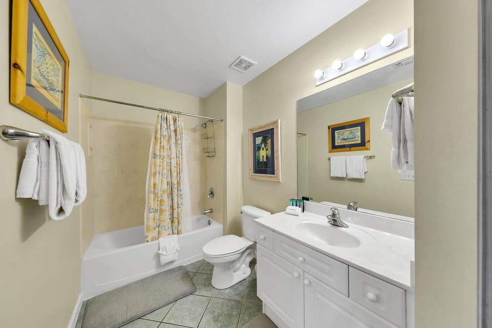 Amalfi Coast 113b Apartment in Miramar Beach