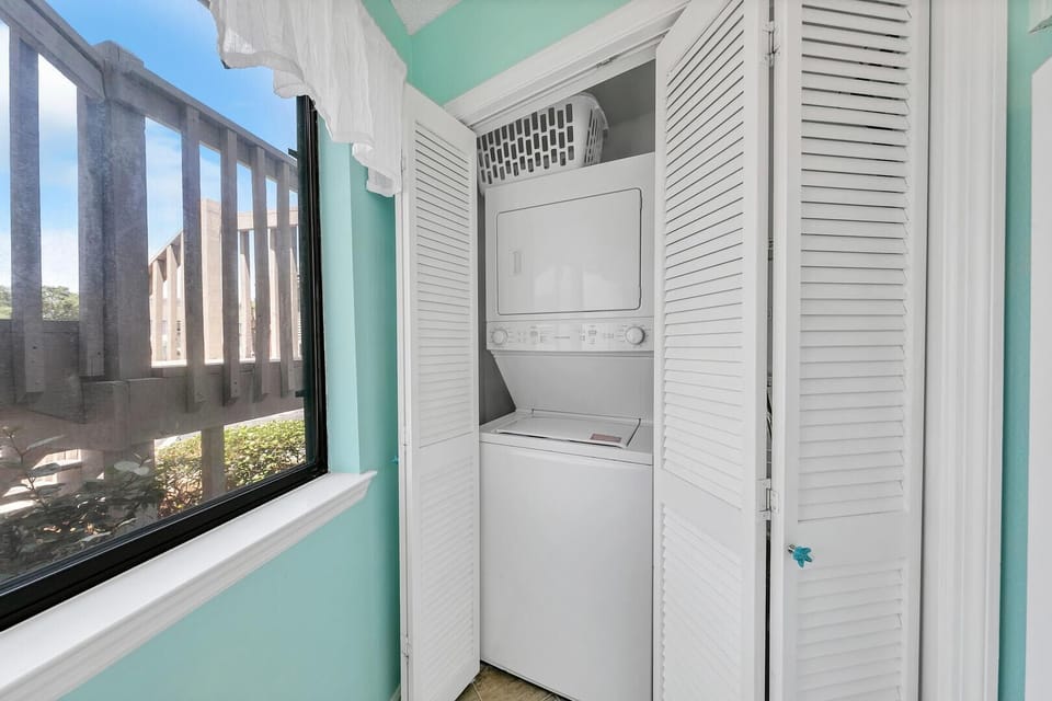 Condo, Multiple Beds (Crystal Village II, unit 18A) | Interior