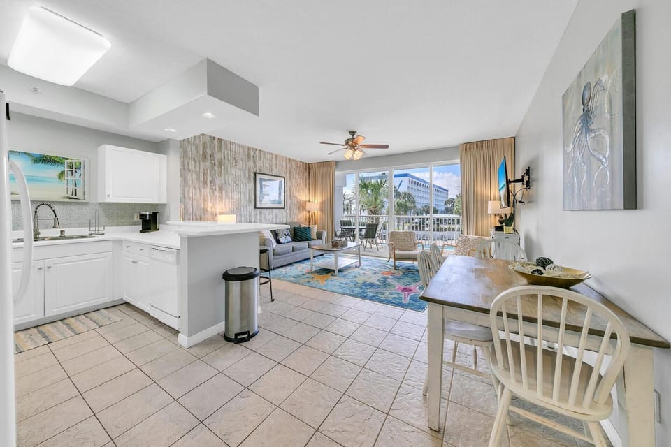 Condo, 1 King Bed with Sofa bed, Beach View (Destin West Gulfside 205) | Interior