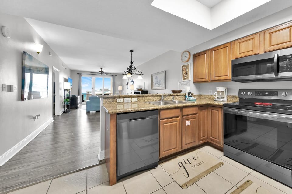 Condo, Multiple Beds (Ariel Dunes I - 1209) | Private kitchen | Oven, electric kettle, toaster