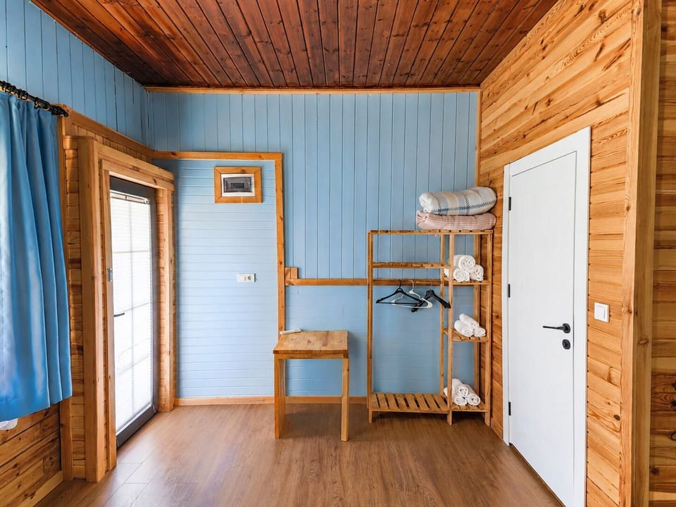 Family Bungalow, Garden View | Premium bedding, minibar, free WiFi, bed sheets
