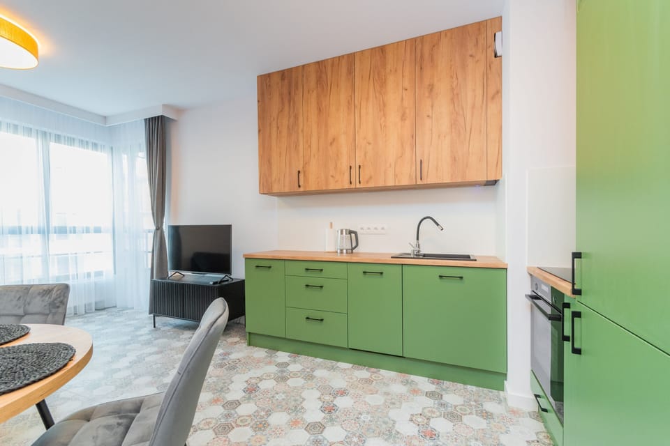 Comfort Apartment, Balcony | Private kitchen | Fridge, oven, stovetop, dishwasher