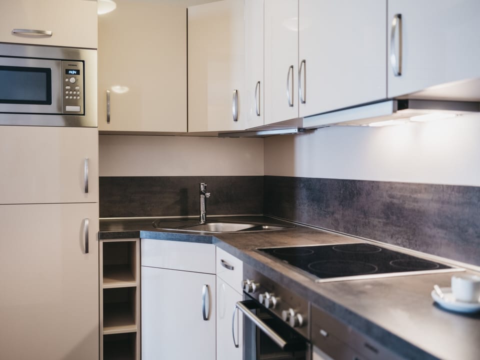 Standard Apartment | 2 Schlafzimmer | Private kitchen | Fridge, oven, stovetop, espresso maker