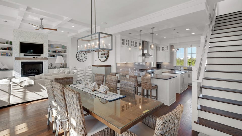 House, Multiple Beds, Pool Access, Ocean View (Emotional Rescue) | Private kitchen | Coffee/tea maker