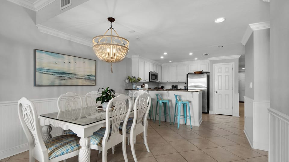Condo, Multiple Beds, Balcony, Ocean View (San Remo 208 - No Pets Allowed) | Dining