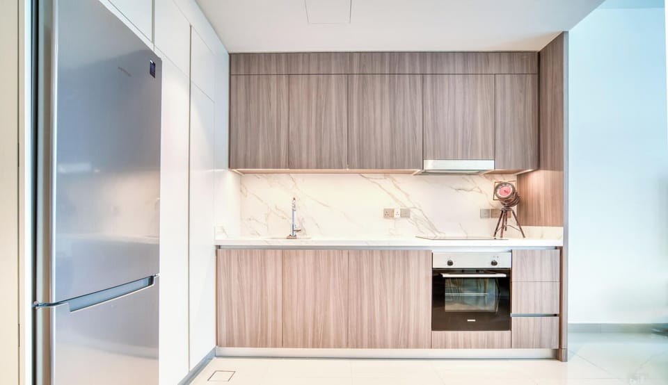 Deluxe Apartment, Balcony, Sea View | Private kitchen | Full-size fridge, microwave, oven, dishwasher