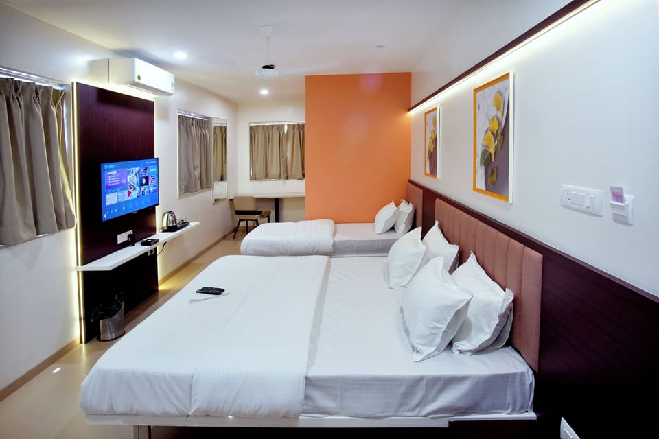 Deluxe Triple Room | Soundproofing