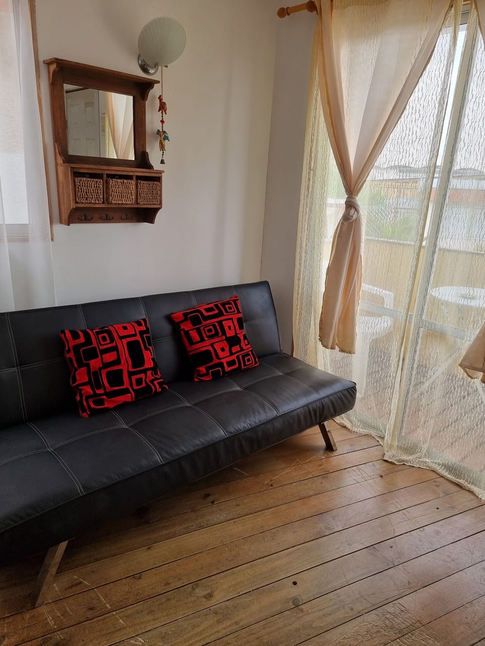 Family Cabin, 2 Bedrooms, Patio, Garden View | Living area | 32-inch flat-screen TV with cable channels