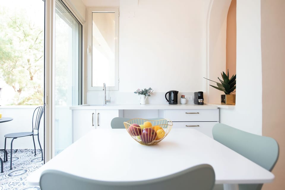 Luxury Apartment, Balcony, Sea View | Private kitchenette | Espresso maker, coffee/tea maker, electric kettle, dining tables