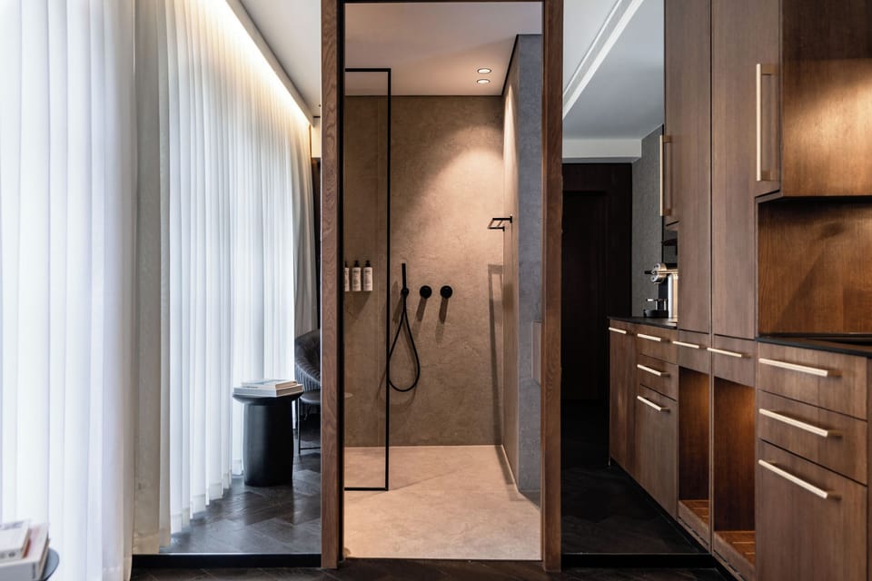 Junior Suite, City View | Premium bedding, free WiFi