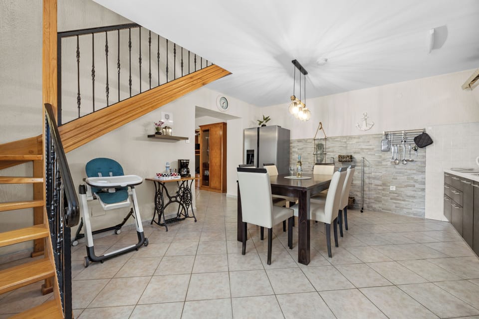 Family House, 3 Bedrooms, Refrigerator & Microwave (Villa Ancora with private Pool) | Dining