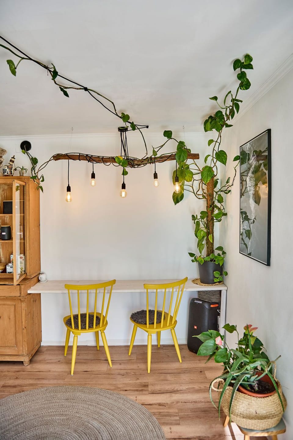 Comfort Apartment, Non Smoking, Mountain View | Private kitchen | Espresso maker, full-size fridge, oven, stovetop