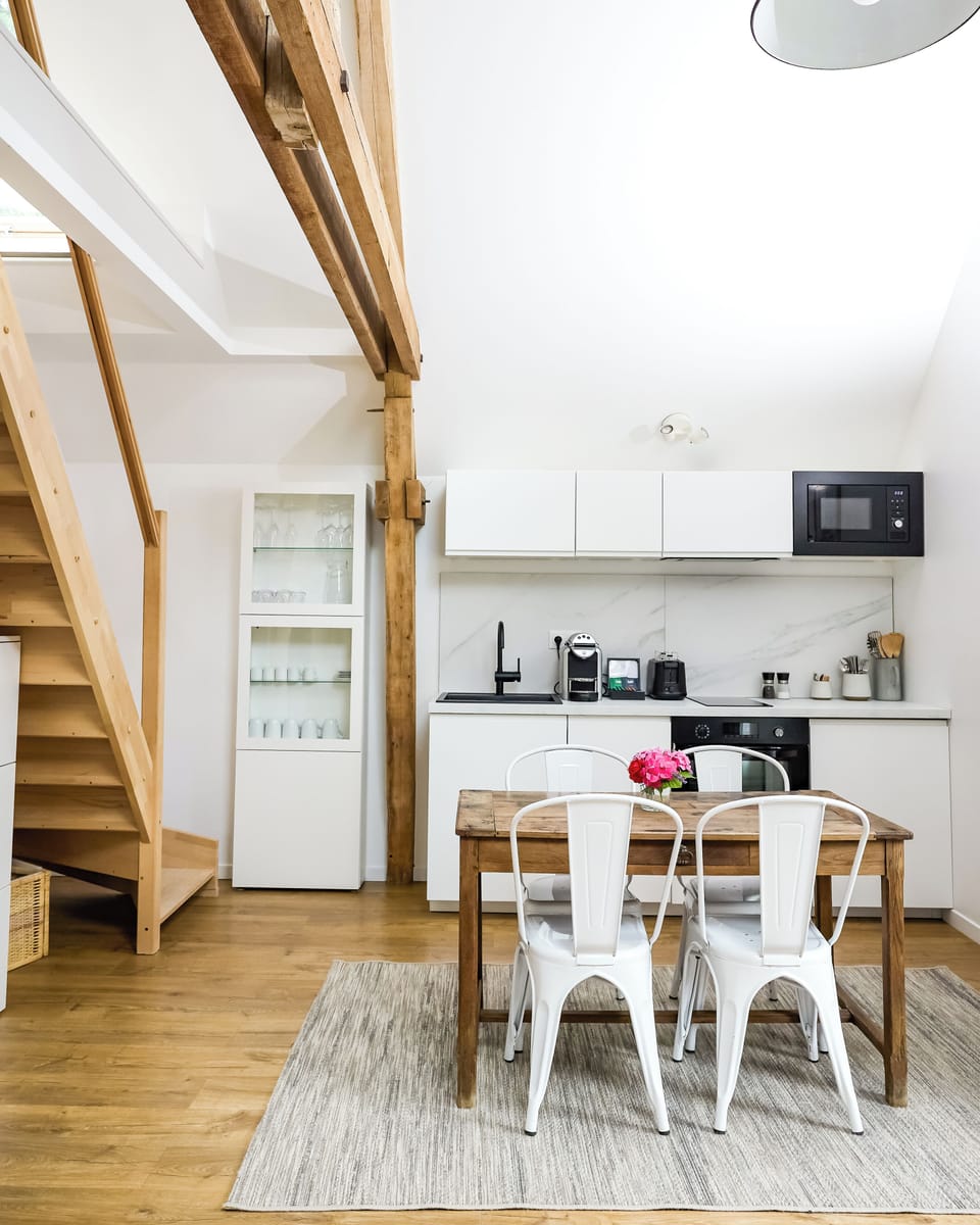 Premium Loft, Park View | Private kitchen | Espresso maker, highchair, paper towels