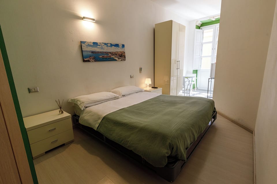 Standard Double Room | Soundproofing, free WiFi