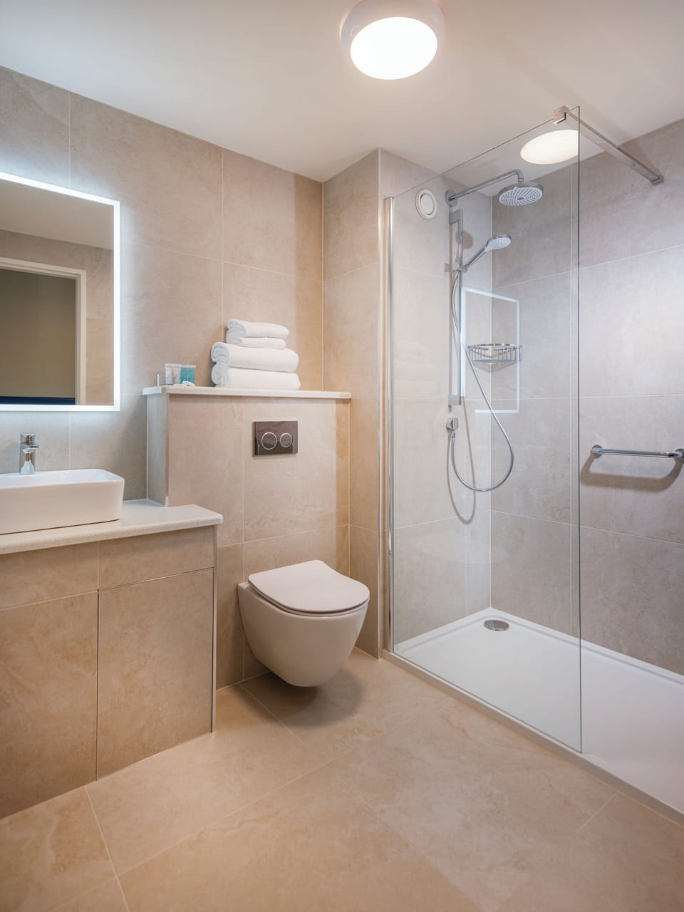 Shower, towels