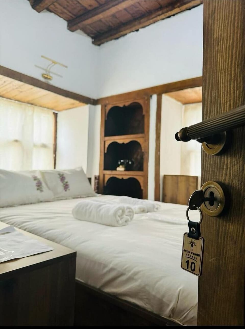 Standard Double Room, City View | Desk, free WiFi