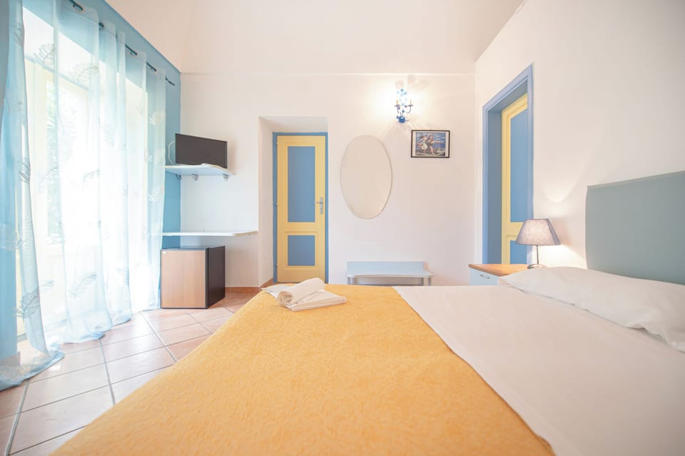 Comfort Room, Garden View | WiFi (free)