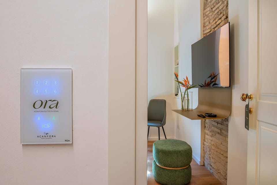 Superior Double Room | Minibar, in-room safe, desk, soundproofing