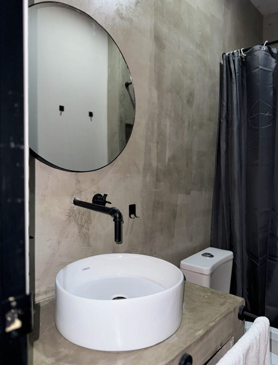 Comfort Quadruple Room | Bathroom | Shower, hair dryer, towels, soap